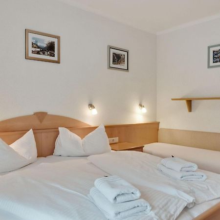Beautiful Apartment In Zell Am See Near Ski Area Exteriör bild