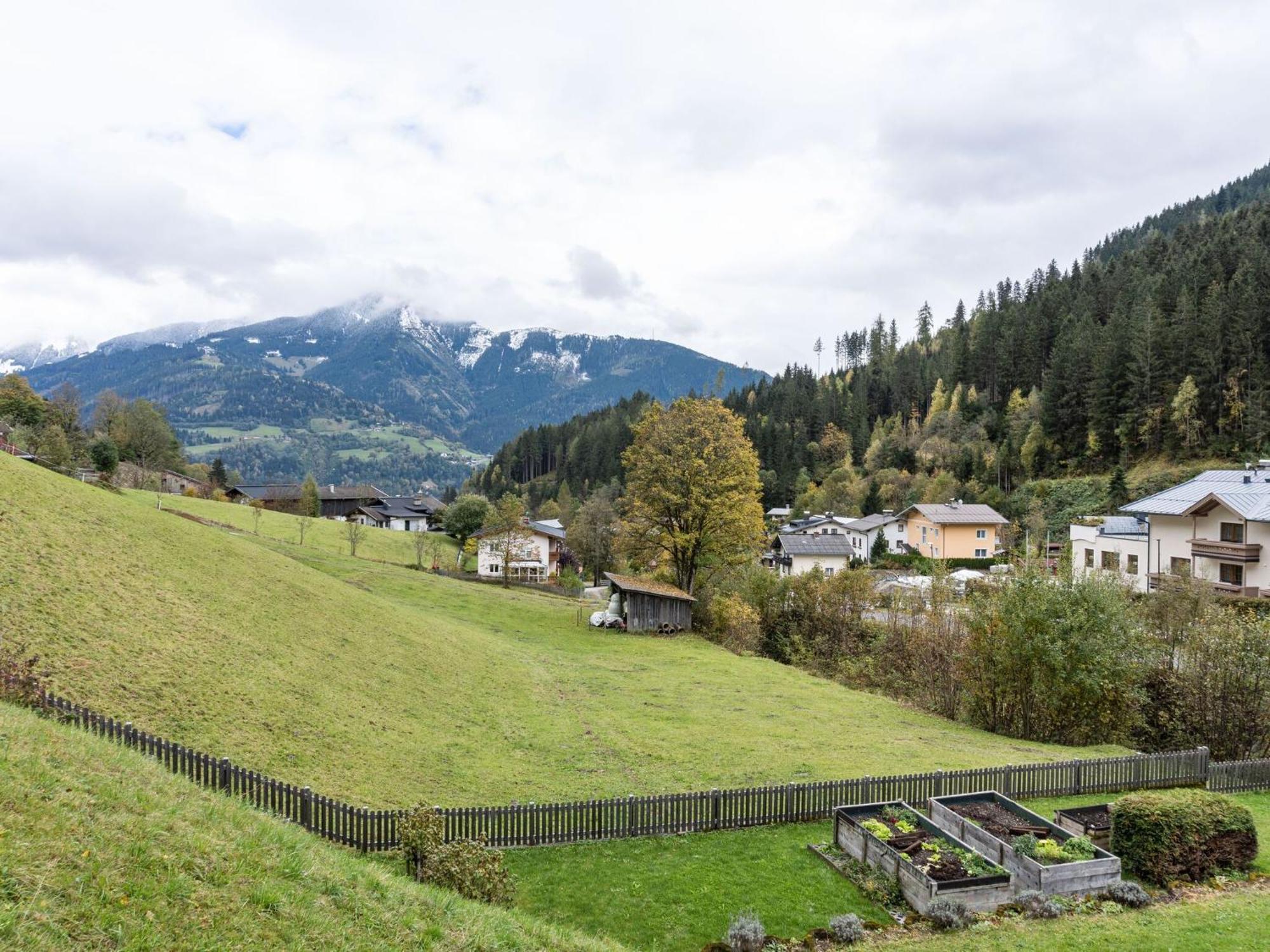 Beautiful Apartment In Zell Am See Near Ski Area Exteriör bild